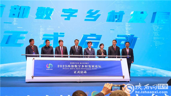 7900274.jpg 7900274.jpg